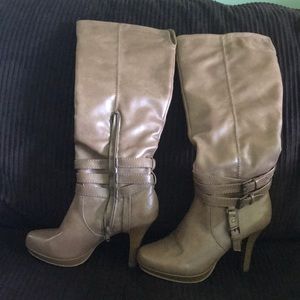 Fashion boots